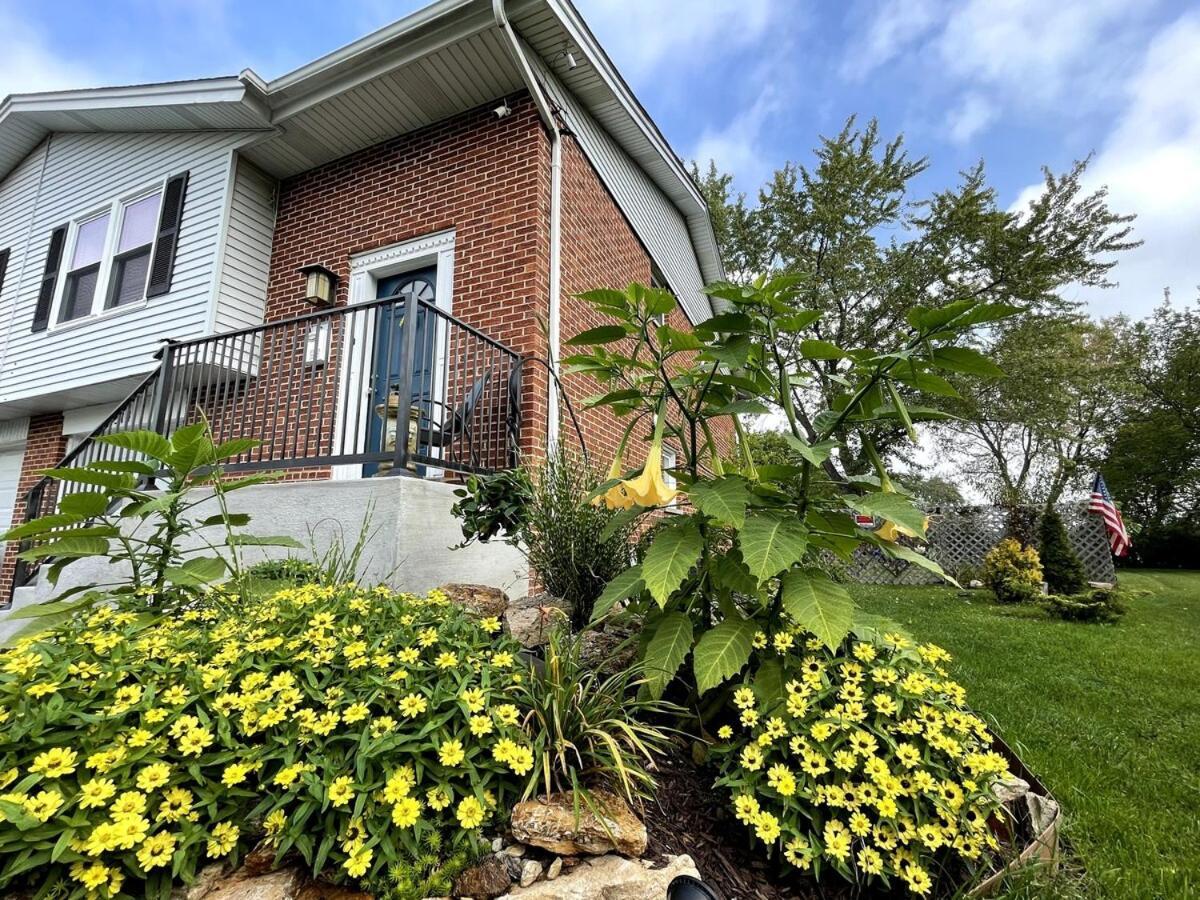 Schaumburg Paradise Oasis With A Secret Garden And Private Pool Exterior foto