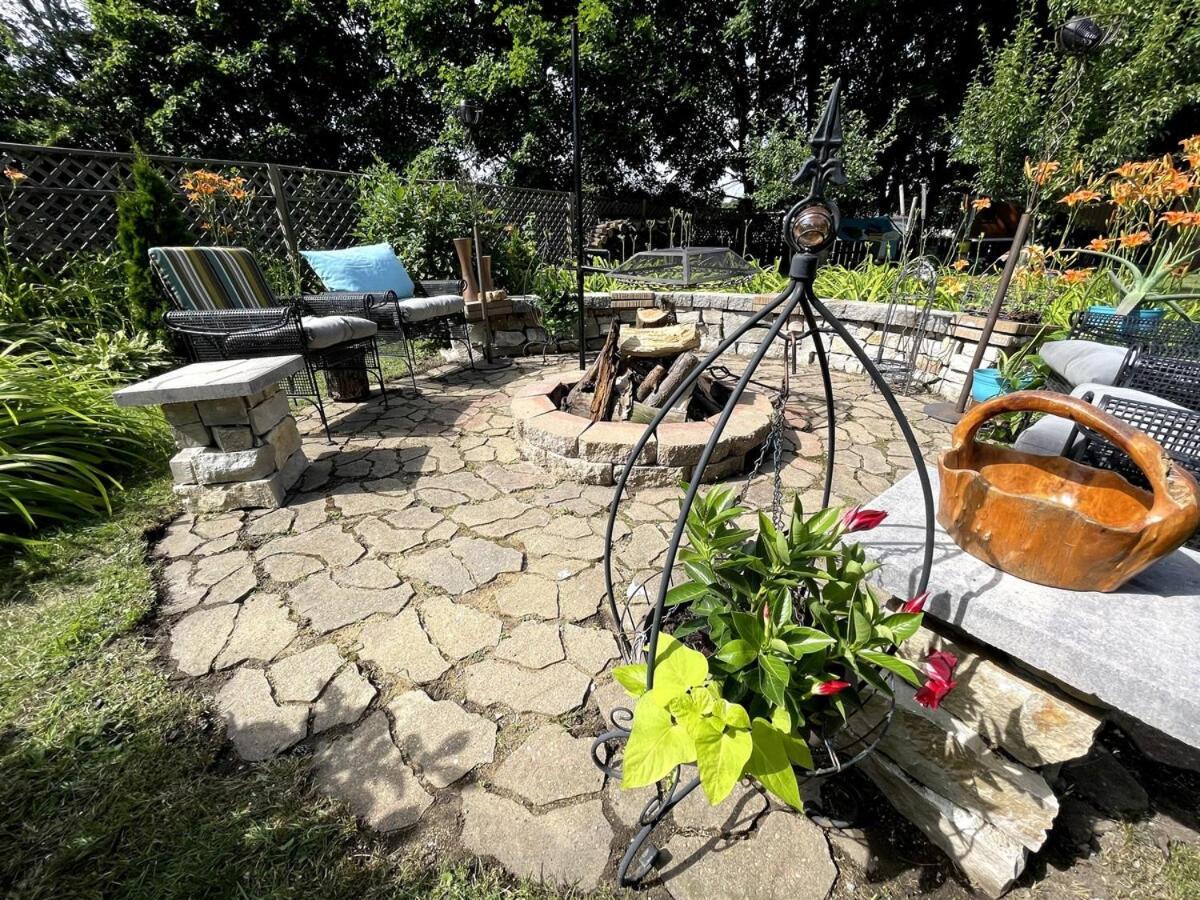 Schaumburg Paradise Oasis With A Secret Garden And Private Pool Exterior foto